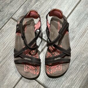 Womens Merrell Sandspur Sandals Size 7
